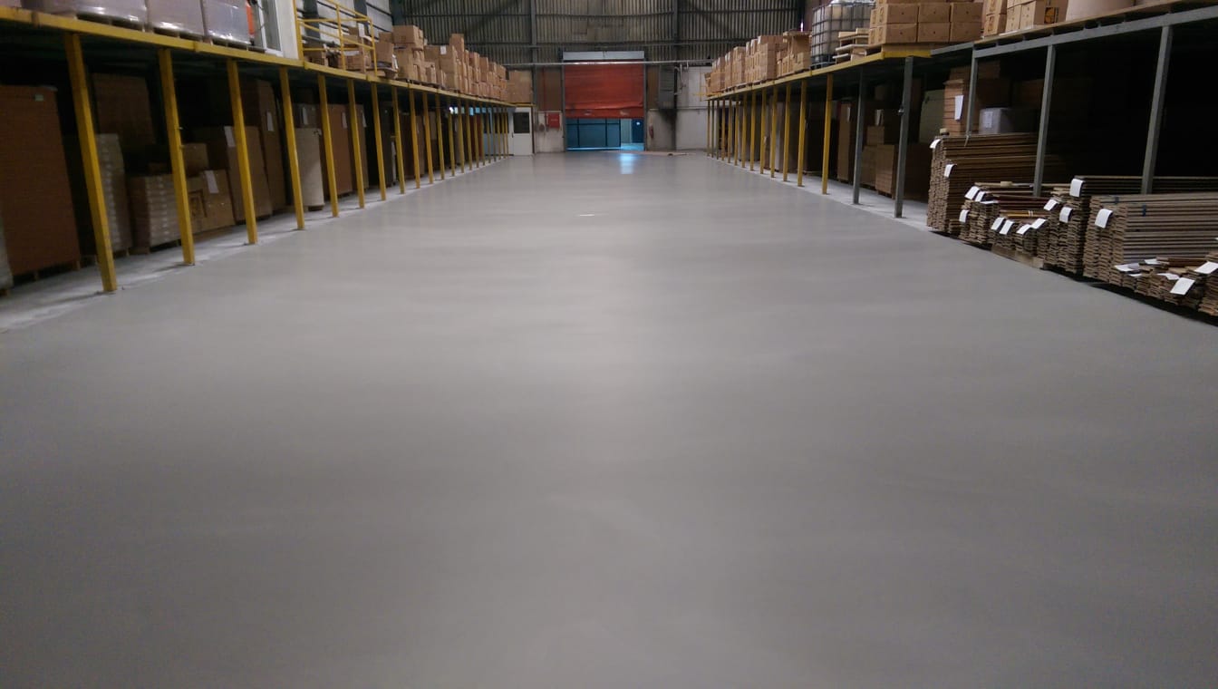 Endüstriyel Zemin Kaplamalarında Dayanıklılık ve Estetik
